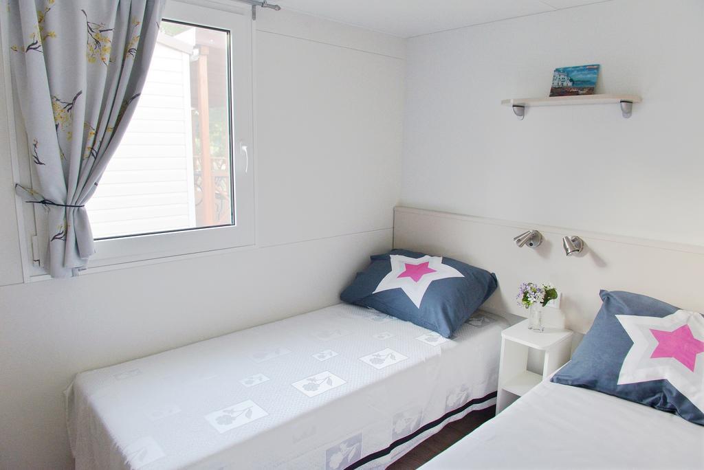 Mobile Homes Murter يزيرا المظهر الخارجي الصورة