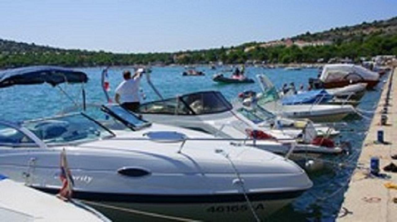 Mobile Homes Murter يزيرا المظهر الخارجي الصورة