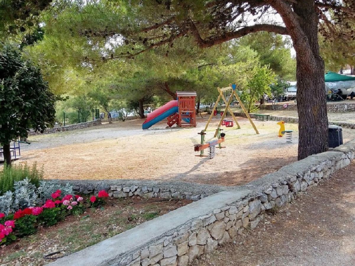 Mobile Homes Murter يزيرا المظهر الخارجي الصورة
